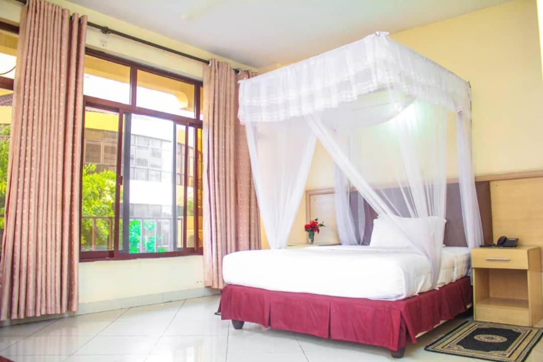 Landmark Hotel Ubungo エクステリア 写真